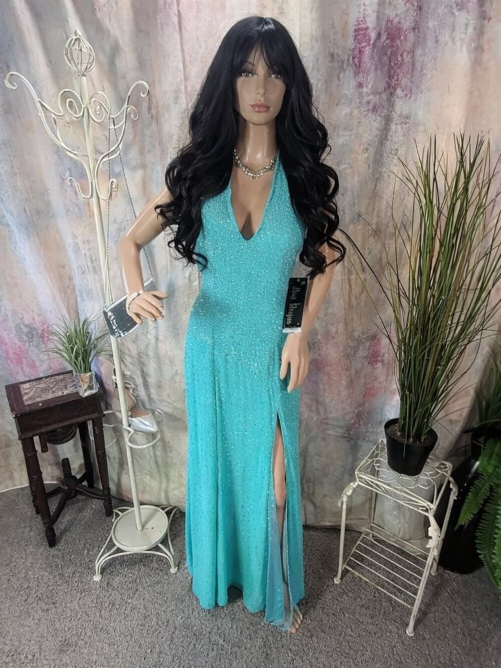 NEW 📌Riva Designs Beaded - Sequins Backless Halter Formal - Prom -Pageant Dress